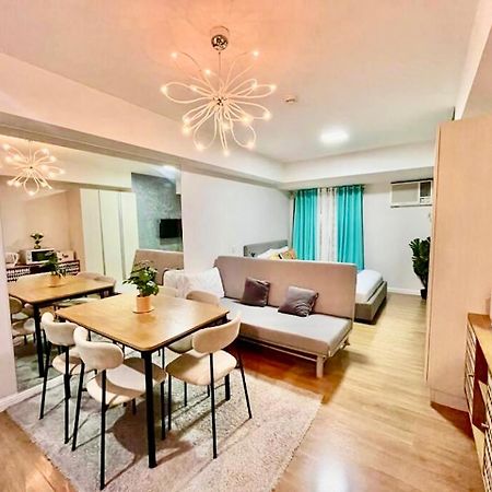 Davao City Abreeza Studio Suite 2321 - Pool, Wifi, City View, Washer, Ac, Netflix, Mall מראה חיצוני תמונה