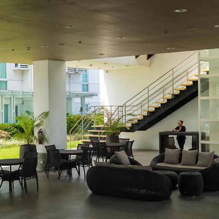 Davao City Abreeza Studio Suite 2321 - Pool, Wifi, City View, Washer, Ac, Netflix, Mall מראה חיצוני תמונה